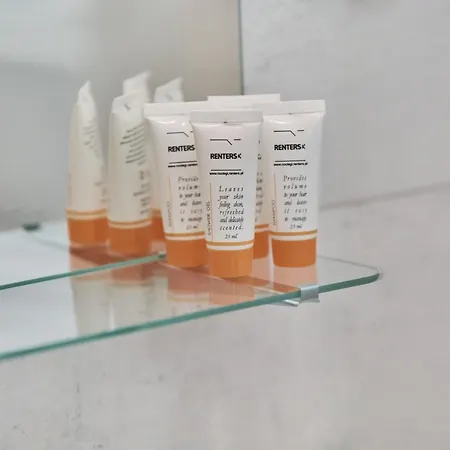 Drabika Balcony & Private Parking By Renters *